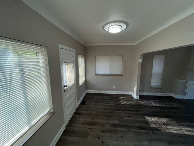 Photo - Beautiful Renovated Colonial