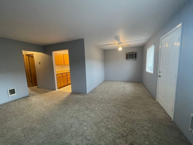 Photo - SKAE112-Triplex Unit SKAE112