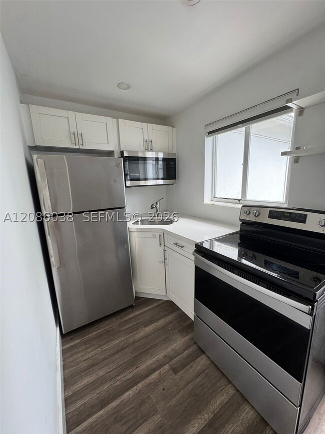 Photo - 685 SW 7th Terrace Unit 2