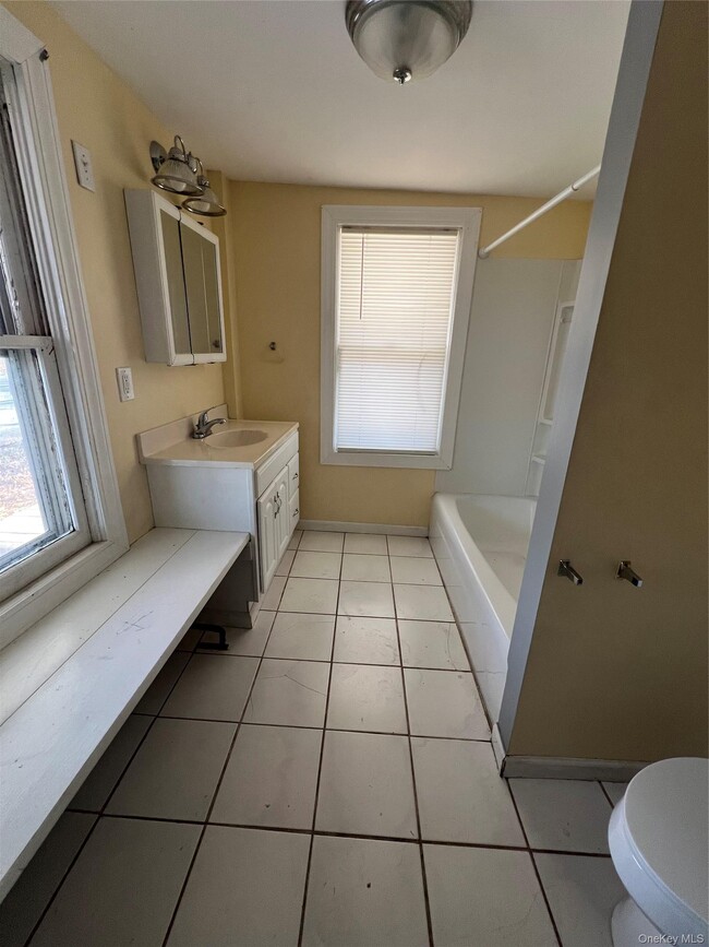 Photo - 955 NY-52 Unit 1