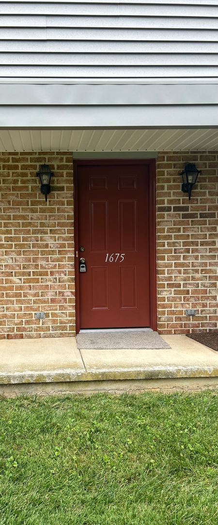 Building Photo - 1 Bedroom Apartment in Parkside Townhomes COMING SOON