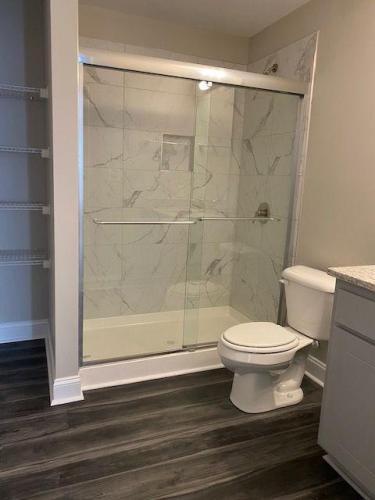 Photo - 1904A Sunnybrook Rd