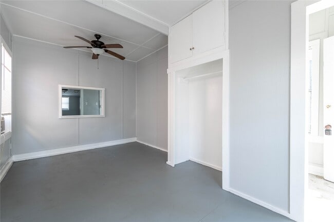 Photo - 1512 J H Clouser St