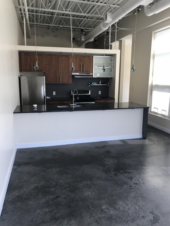 2514 Abercorn St Townhome Townhome Rental in Savannah GA