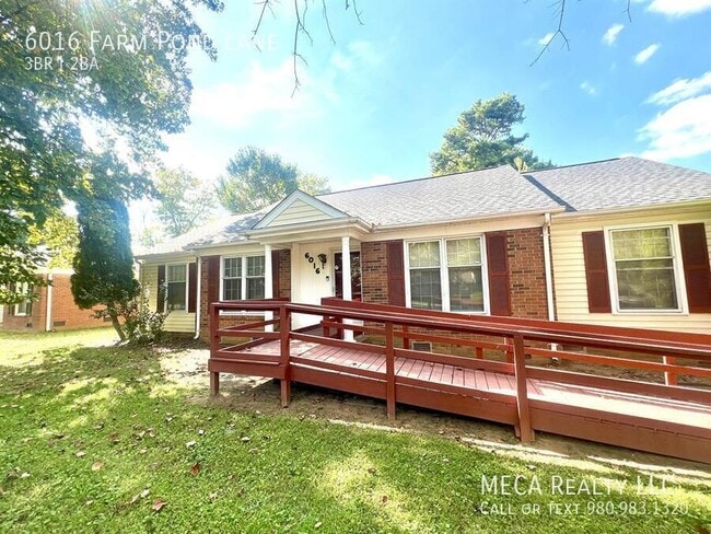 Building Photo - 6016 Farm Pond Ln Rental