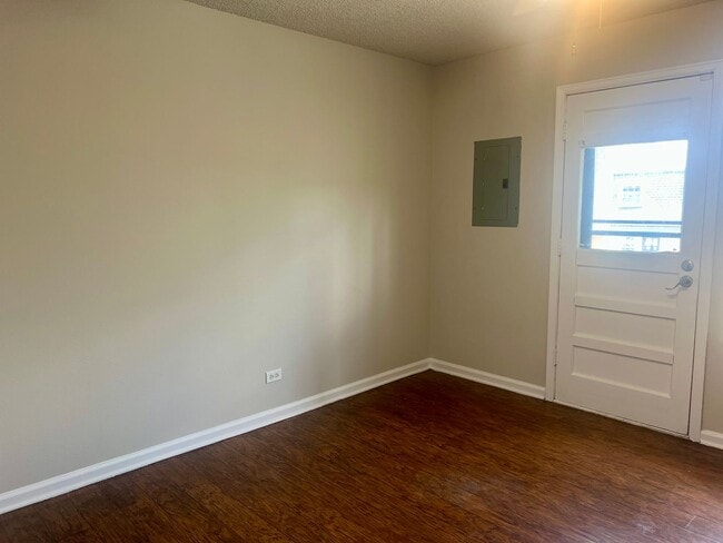 Photo - 3 Bedroom available Near Cherry Creek State Park! Unidad 9