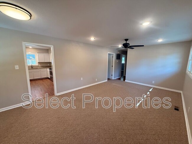 Photo - 1801 Bernard St