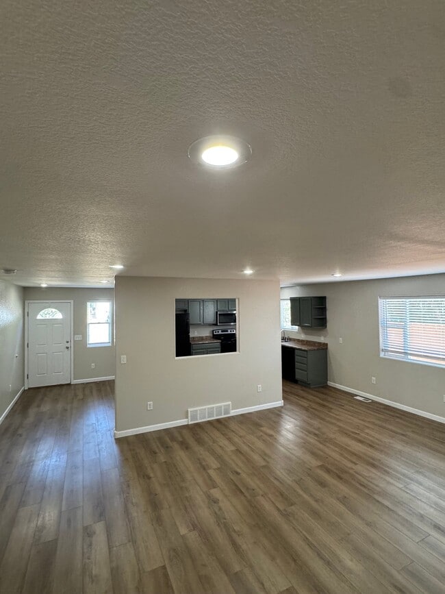 Photo - 724 S Melrose St Unit 724