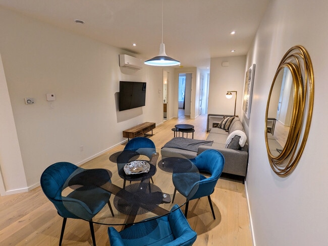 Photo - 1281 Rue Rachel E Unit ID1061569P