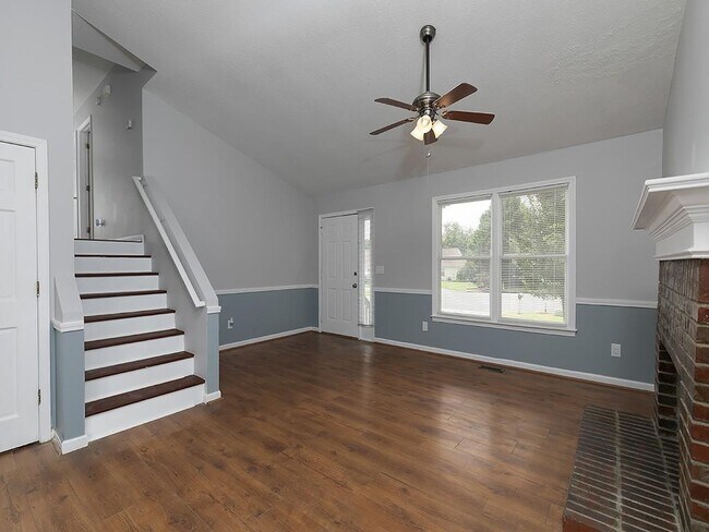 Photo - 16 Huntcliff Dr