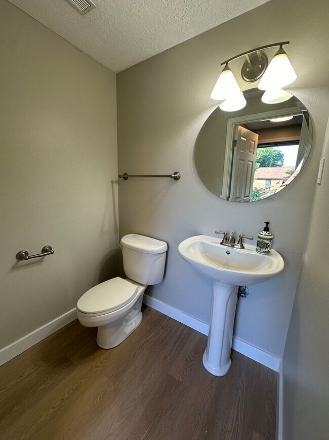 Photo - 3BR/2.5BA Townhome for Rent in Middletown ...