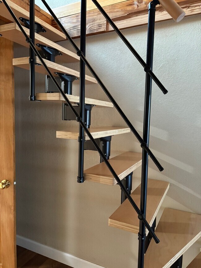 Photo - 79 S Ione St