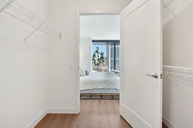 Photo - 345 N Canal St Unit 1205