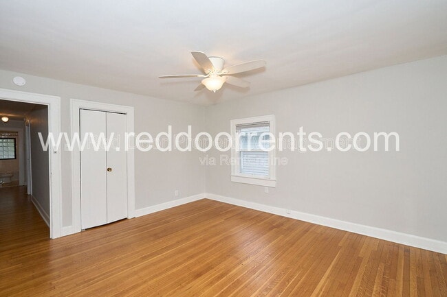 Photo - 4704 N College Ave