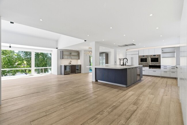 Photo - Calabasas Lake Amazing Property