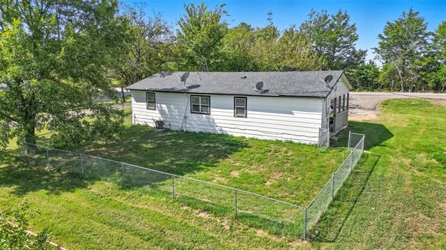 Photo - 1166 N Texas 78 Business House