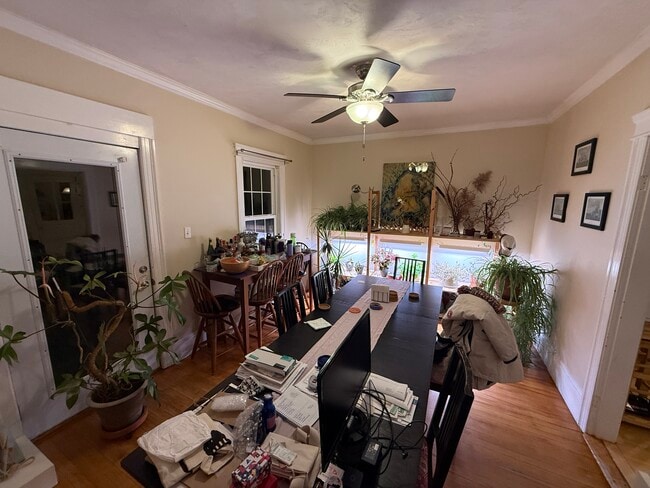 Photo - 304 Lake Ave