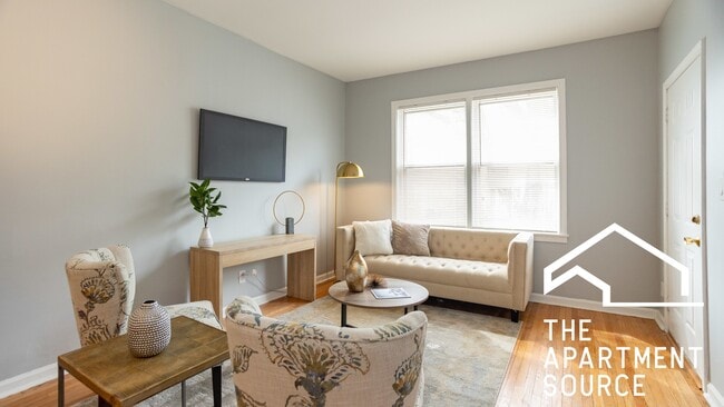 Photo - 3729 N Clifton Ave Unit 2F
