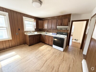 Building Photo - 7 Mission St Unit 4 Rental