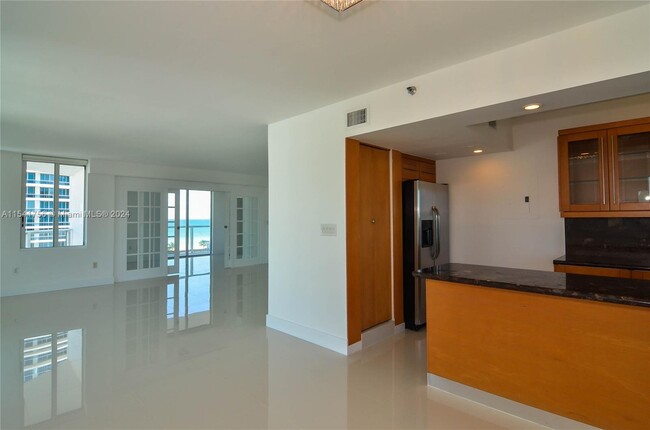 Photo - 5900 Collins Ave Condo