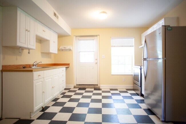 Photo - Studio apartment near downtown Carrboro