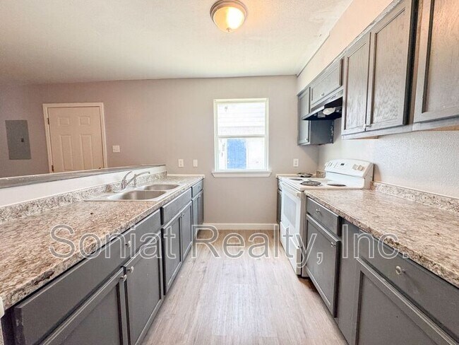 Photo - 7760 N Coronet Ct