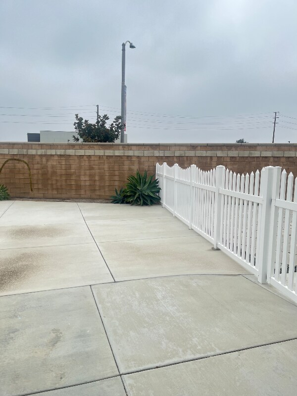 Photo - 8418 Lourenco Ln Unidad C