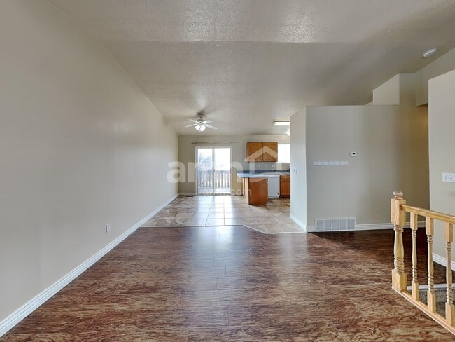 Photo - 2359 W 2075 N