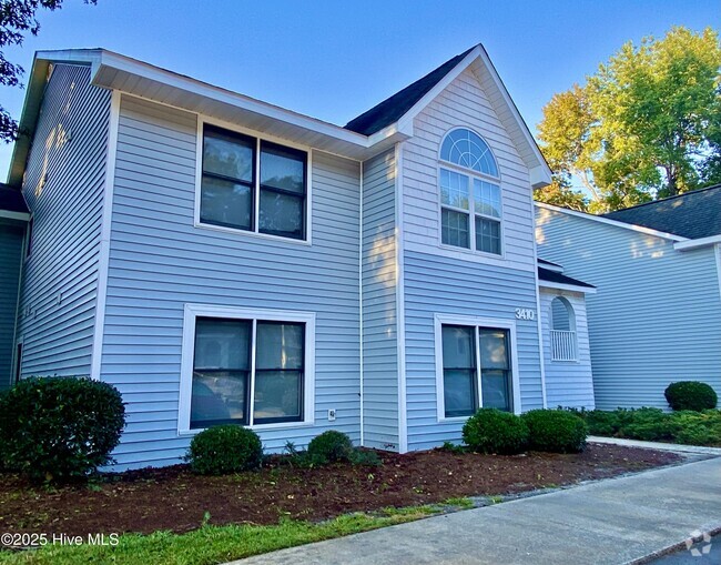 Building Photo - 3402 Evans St Unit A Rental