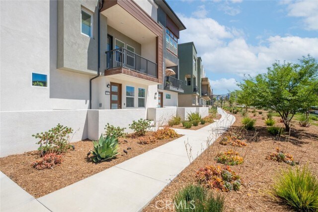 Photo - 27575 Blackbird Ct