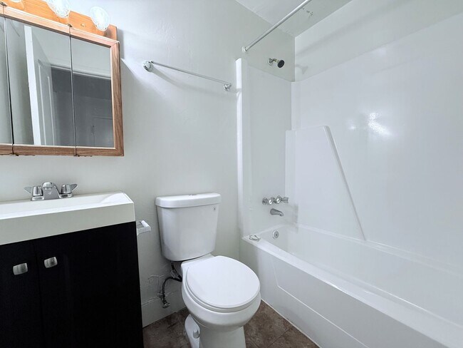 Photo - East Liberty - Apartments For Rent In Pittsburgh Unit 2