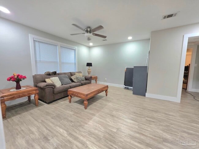 Photo - 18 Milton Rd