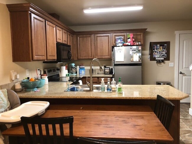 Photo - 9965 W Rosecroft Ct Unidad 104
