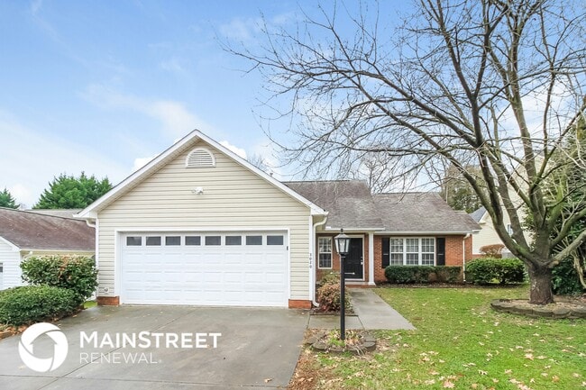 Building Photo - 3020 Kaymoore Dr