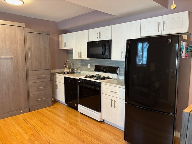 812 Greenbelt Pky W Unit Studio Apartment