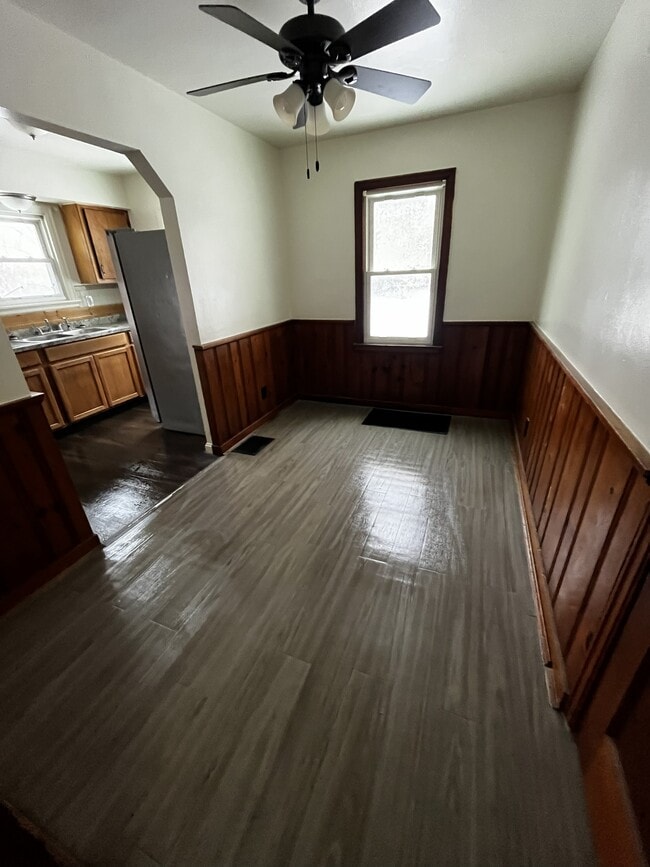 Photo - 7351 Clovernook Ave