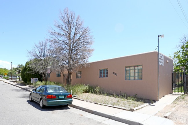 1516 - 1522 Tijeras Ave NE