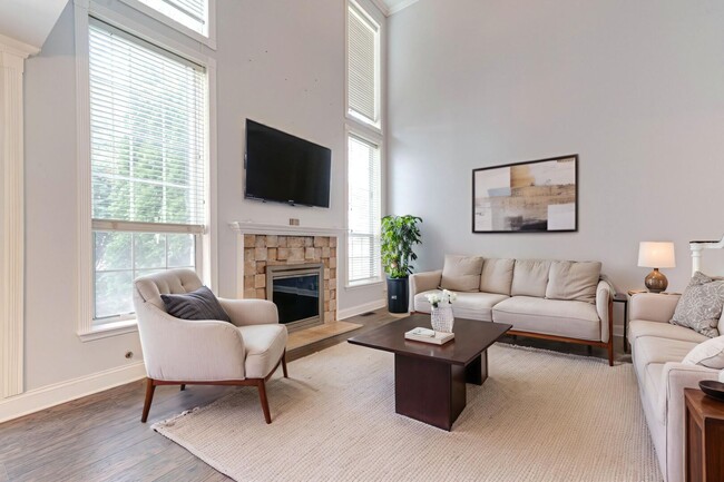 Photo - 115 Meadowbrook Ln