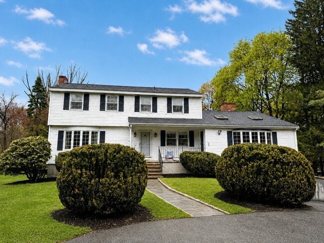 Building Photo - 307 Glen Rd