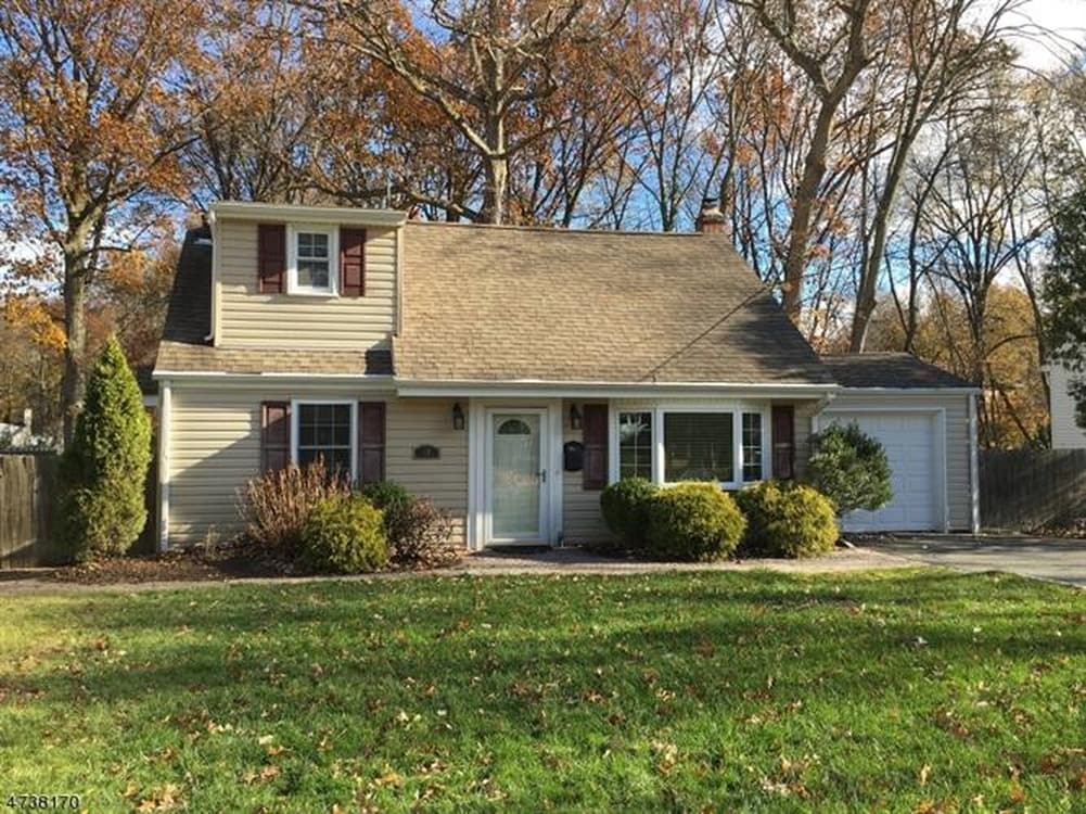 Photo - 16 Manor Rd (Livingston, NJ)