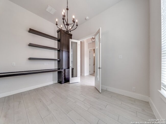 Photo - 122 Wildrose Hill Dr