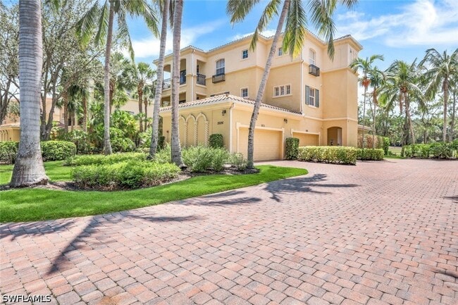 Building Photo - 2826 Tiburon Blvd E Unit 103