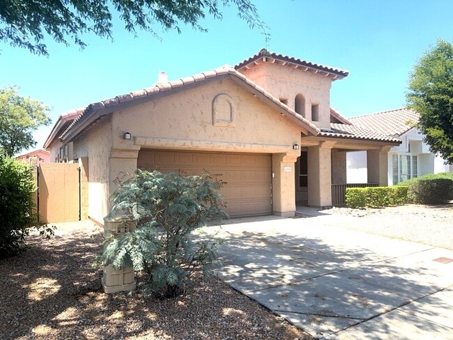 TATUM RANCH 3 BEDROOM PLUS BONUS ROOM WITH... - TATUM RANCH 3 BEDROOM PLUS BONUS ROOM WITH... House