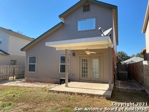 Photo - 1326 Dezarae St