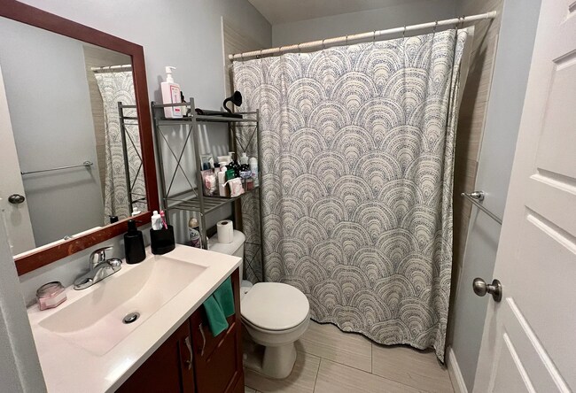 Photo - 41 Washburn St Unidad #1