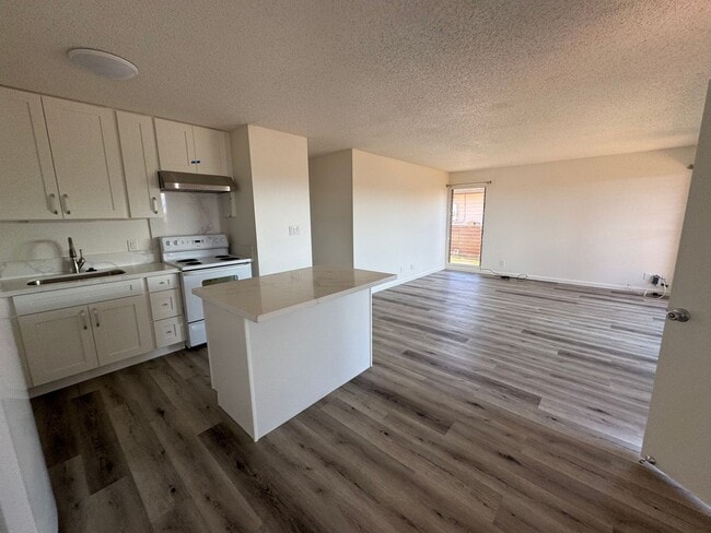 Photo - 1226/1228 Palekaiko St Unidad 1228