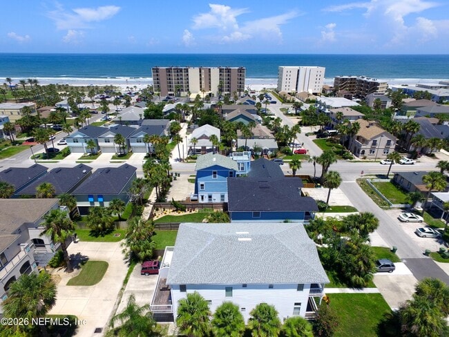 Photo - 630 2nd St S