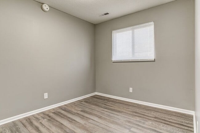 Photo - 3052 N 58th St