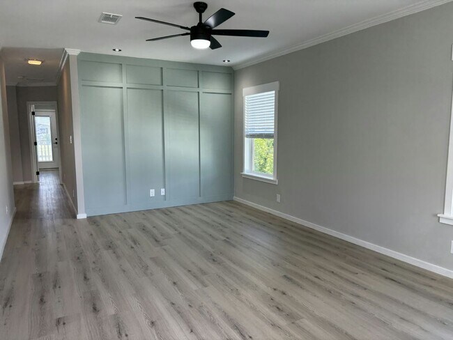 Photo - 7300 20th St