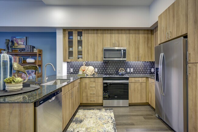 Photo - Alexan Rivercrest